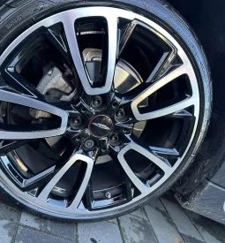 Refurbished alloy wheel after scuff and scratch repair